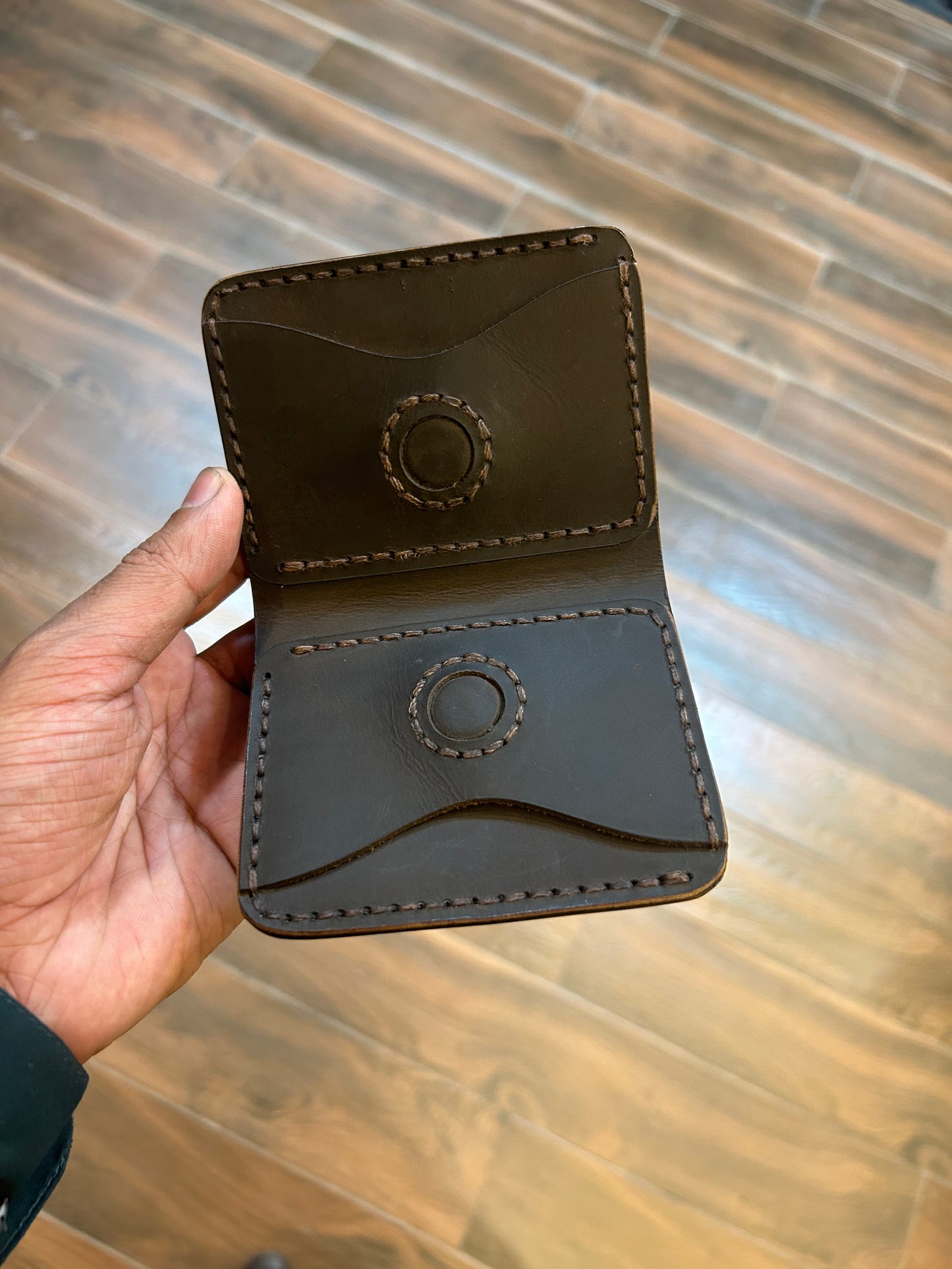 The Maglet: A Leather Bifold Wallet
