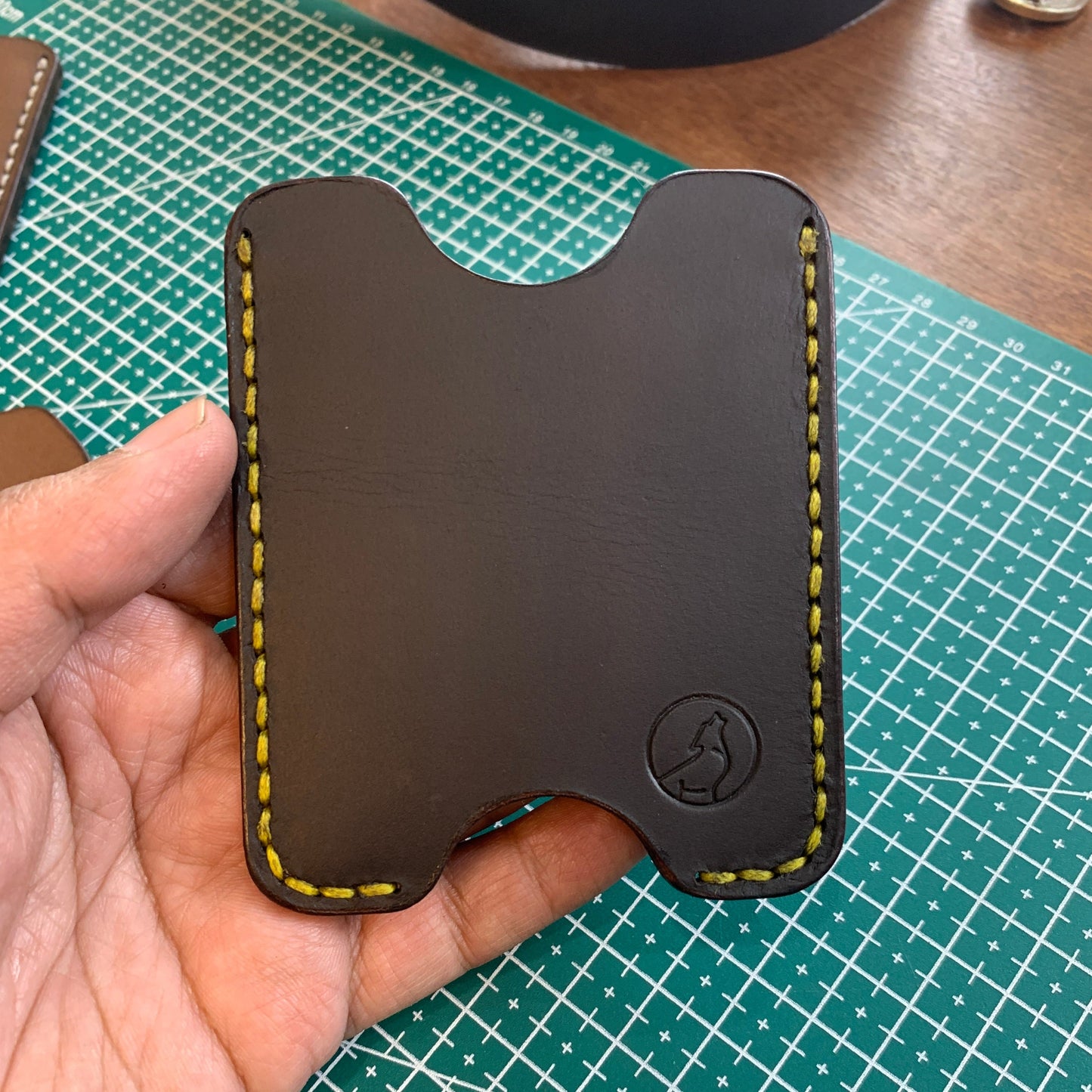 The Oval: A Leather Cardholder