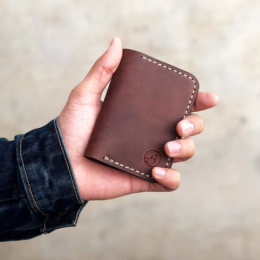 The Vertical Executive: A Leather Bifold Wallet wolf.pk