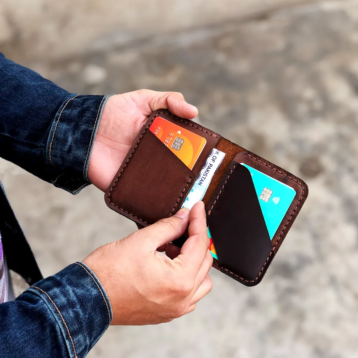 The Vertical Vogue: A Bifold Leather Wallet