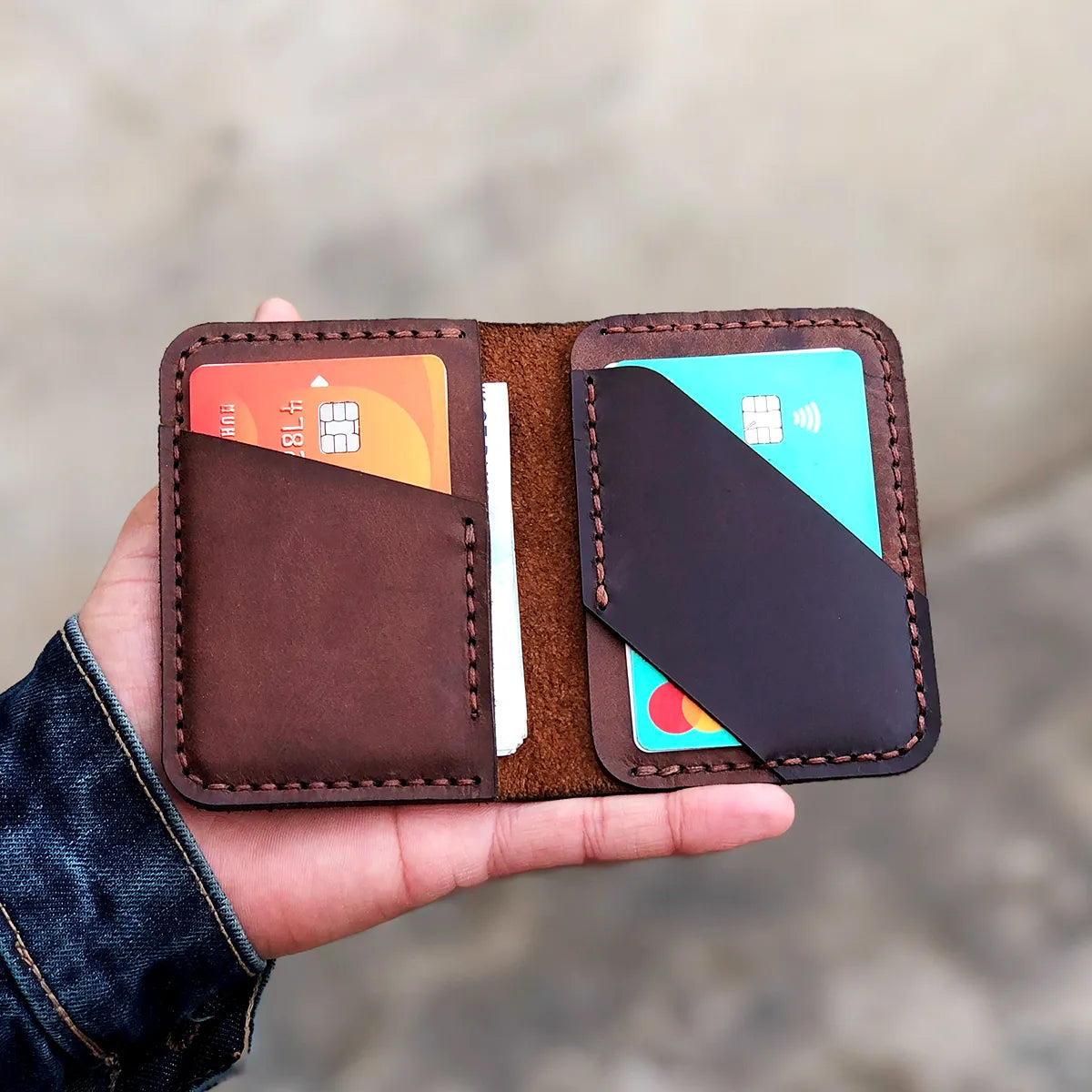 The Vertical Vogue: A Bifold Leather Wallet