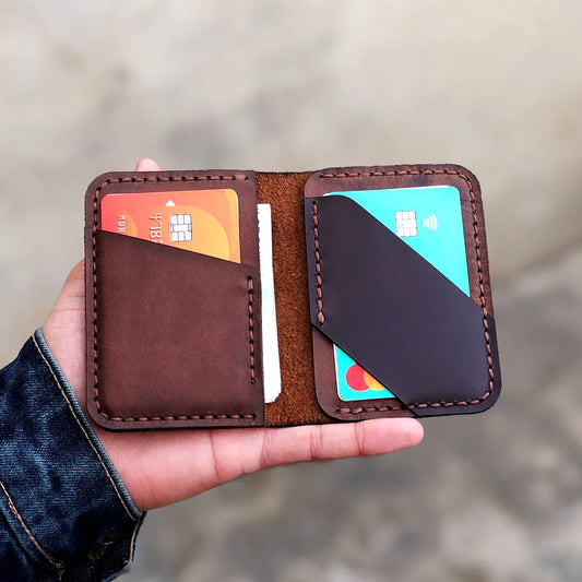 The Vertical Vogue: A Bifold Leather Wallet