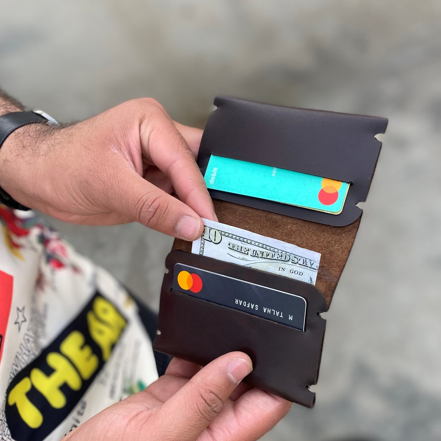 The Zenith: A Semi-Stitched Leather Wallet