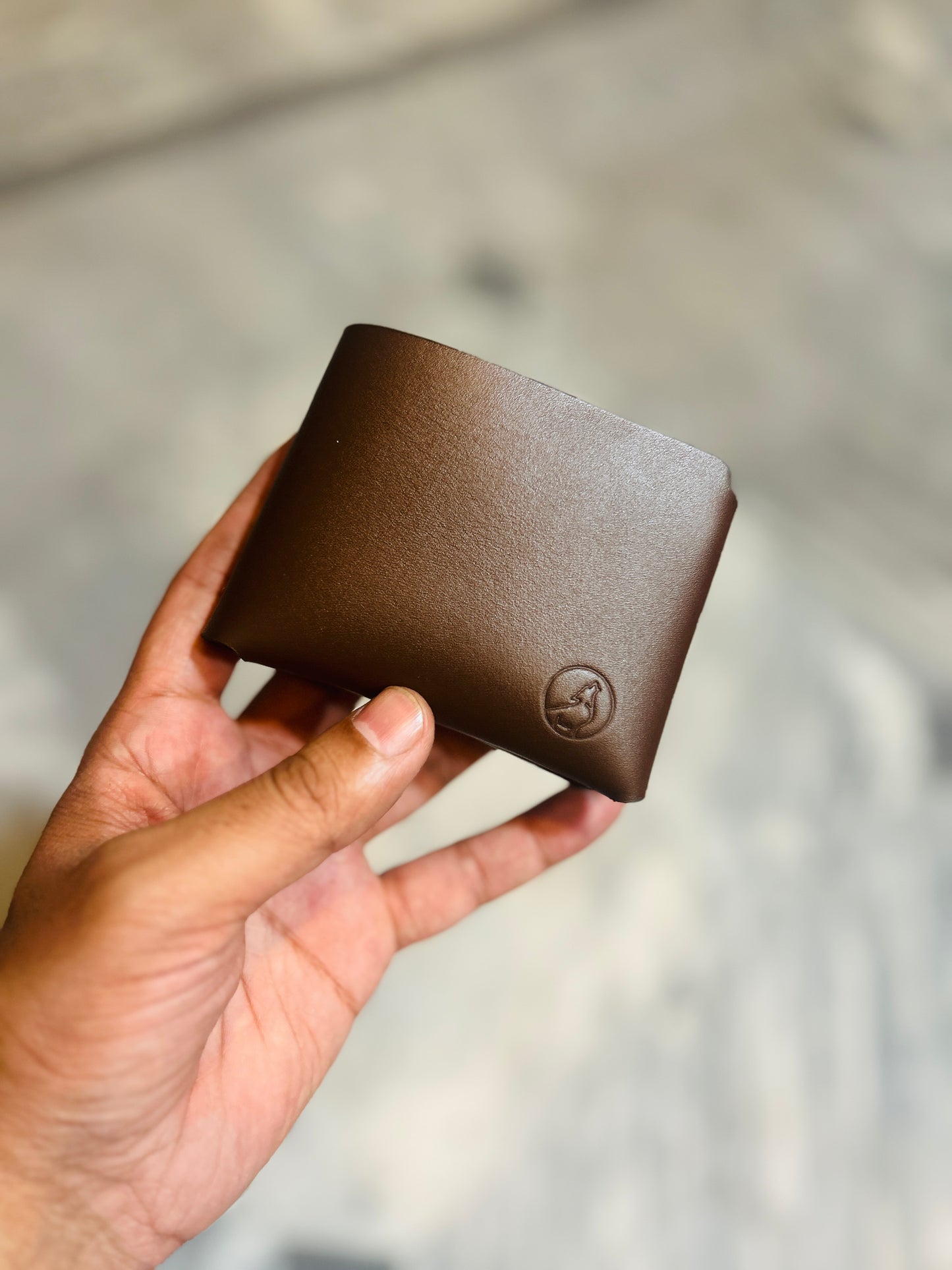 Minimalist Bifold Wallet wolf.pk