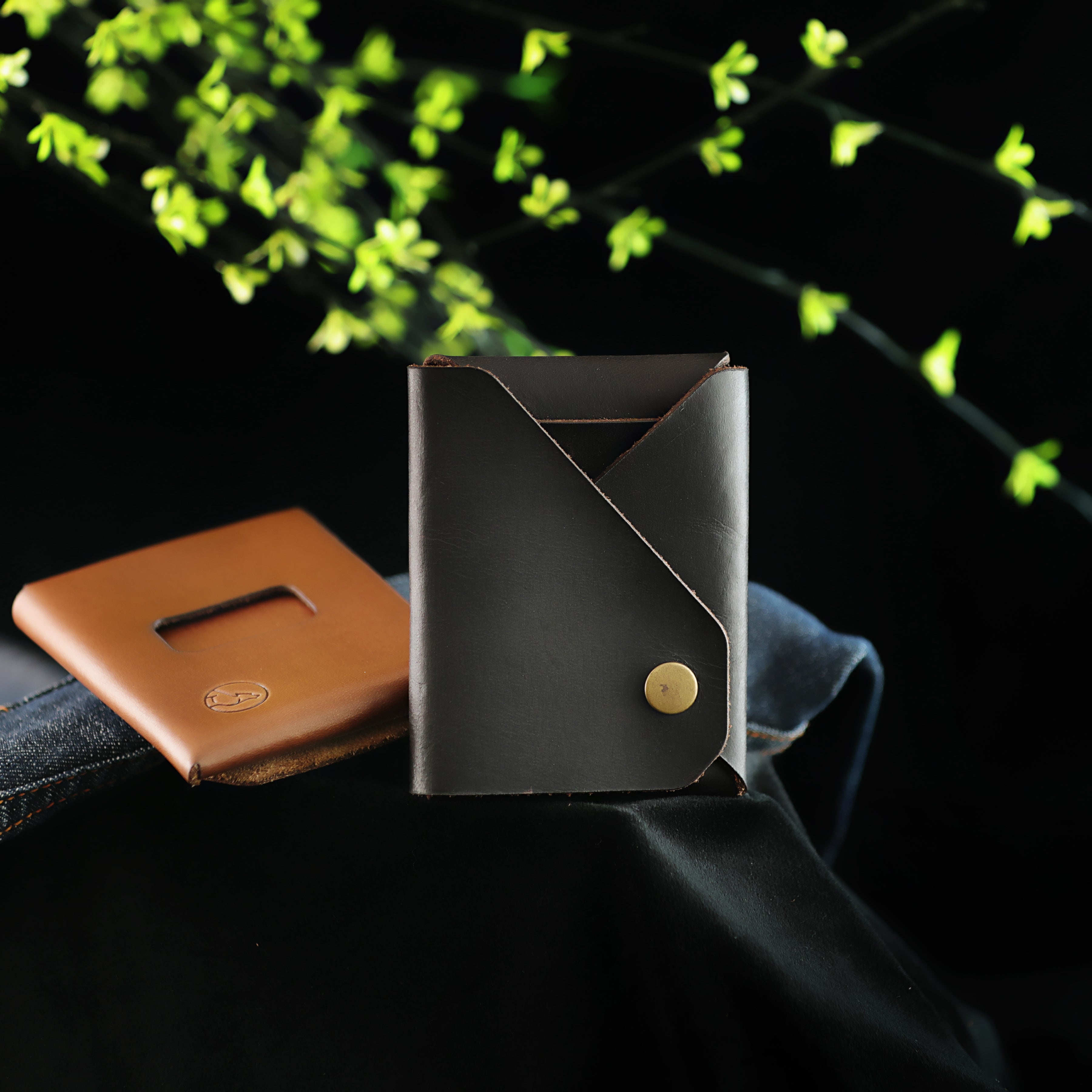 The Unifold Leather Wallet – WOLF.PK