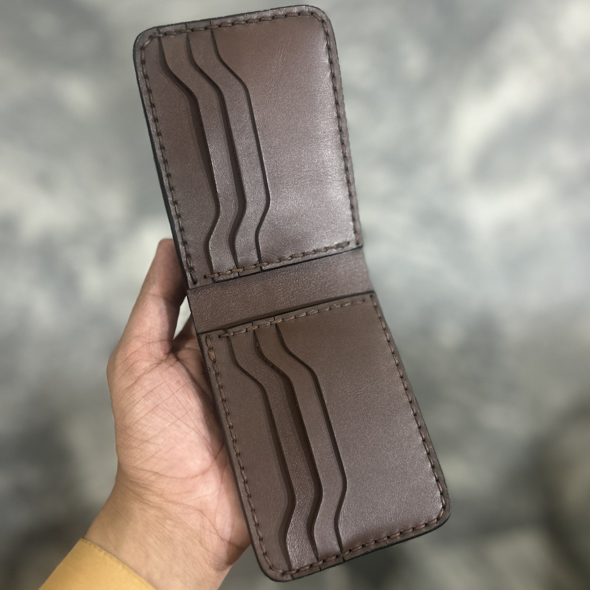 The Blix - A Leather Bifold Wallet WOLF.PK