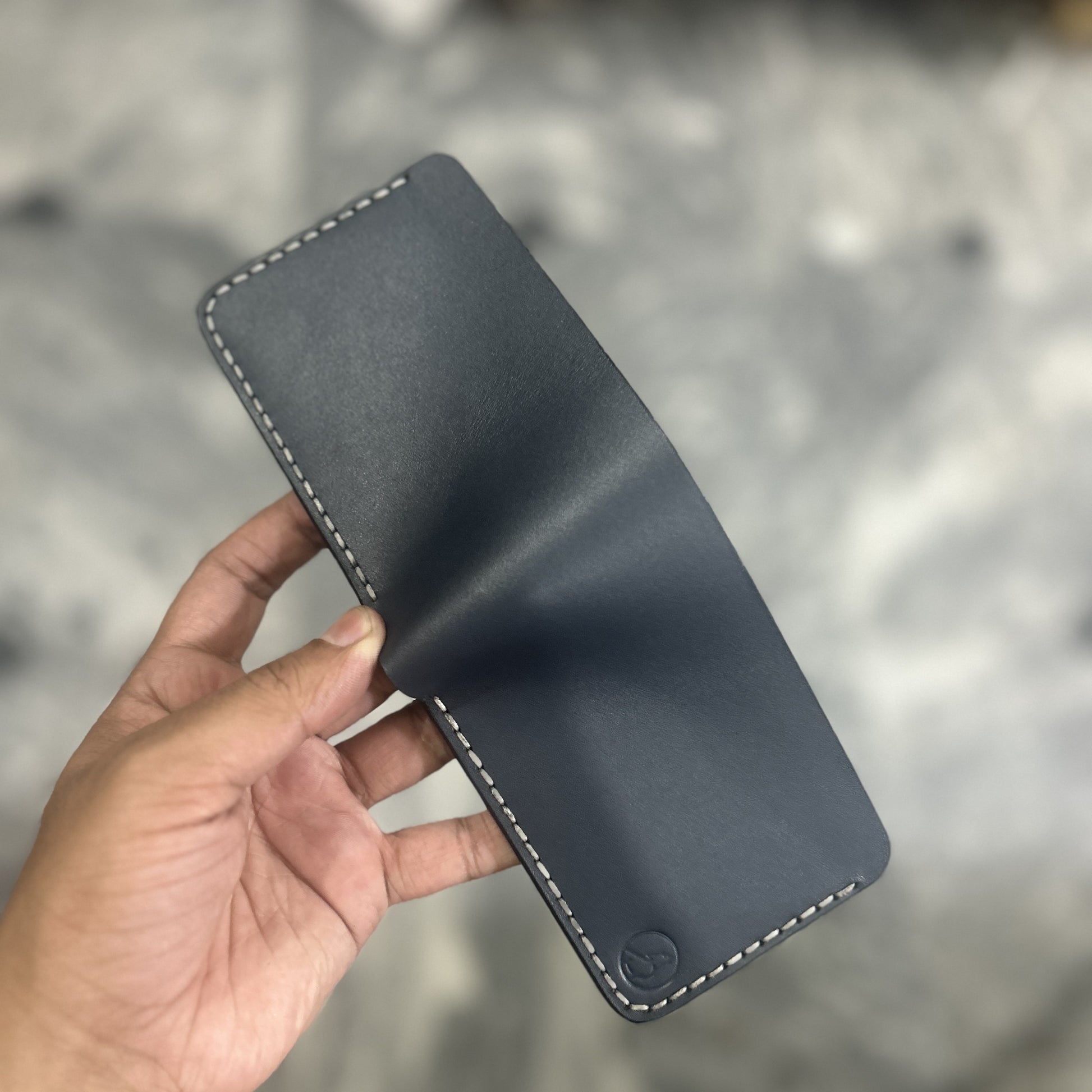 The Blix - A Leather Bifold Wallet WOLF.PK