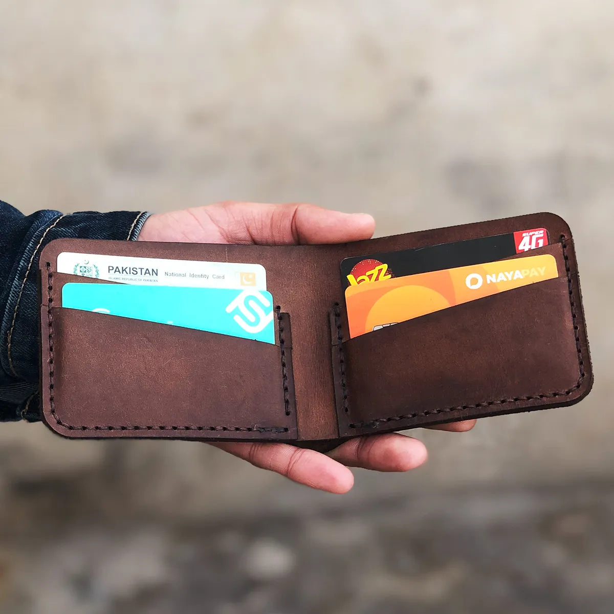 Horizontal Wallet The Eon: A Leather Bifold Wallet – WOLF.PK